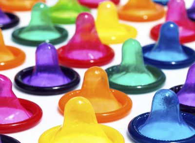 E dini në cilat raste meshkujt nuk preferojnë të përdorin prezervativ?