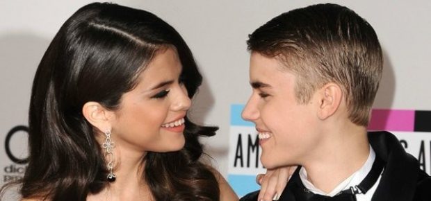 “Mos u ankoni për festimet dje”/ Justin dhe Selena se panë fare njëri tjetrin për Shën Valentin