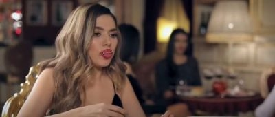 Skeçi që zbuloi anën tjetër të këngëtares: Elvana aktore, po që ishte surprizë! (VIDEO)
