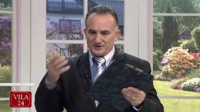 Astrologu shqiptar bëhet lëmsh në emision, nga yjet kalon te barra: Keni nisur një shtatzëni… (VIDEO)