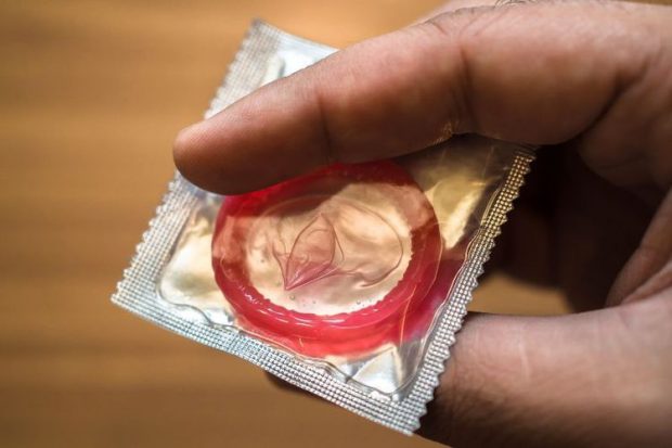 Ankohet ky shtet: Prezervativët e Kinës janë shumë të vogël për qytetarët tanë!