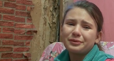 Nënë e bijë të zhytura në varfëri, 11-vjeçarja mes lotësh: Lus zotin të kem bukë të ha!