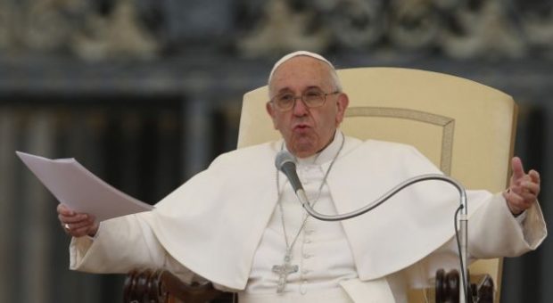 Papa i thotë një homoseksuali: “Zoti të bëri ashtu, dhe zoti të do ashtu”