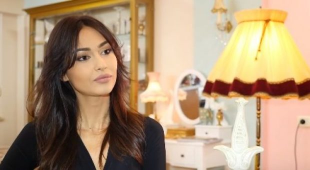 Modelingu në Shqipëri, Adrola Dushi: Nuk dinë të komunikojnë…! (VIDEO)