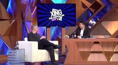 Arian Çani i nxjer “të palarat” Ermal Mamaqin në emision: Ça bën ti o plak.. (VIDEO)