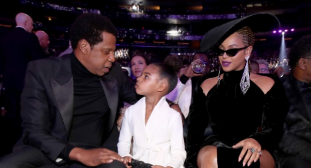 “Kur mami dhe babi puthen në SKENË”/ Ja si REAGON vogëlushja e Beyonce dhe Jay-Z