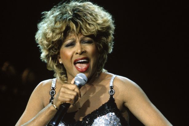 Tina Turner hedh hirin e djalit në Kaliforni/ Ja mesazhi prekës në twitter: Ai gjithmonë do të mbetet…(FOTO)