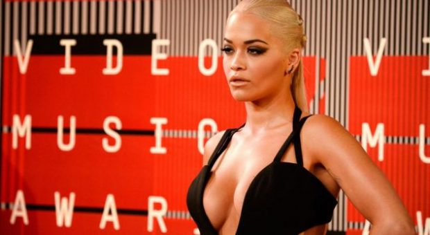 NDARJA E ÇMIMEVE MUZIKORE/ Rita Ora, shqiptarja e parë që fiton një “MTV VMA”