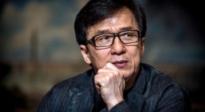 “JETOJMË POSHTË URËS”/ Aktori Jackie Chan dëbon vajzën e TIJ: Është lezbike