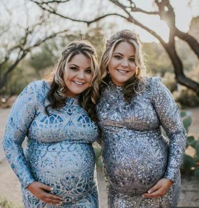 KUR ËNDRRA BËHET REALITET/ Këto motra binjake sollën në jetë fëmijët në të njëjtën ditë, në të njëjtin spital (FOTO)