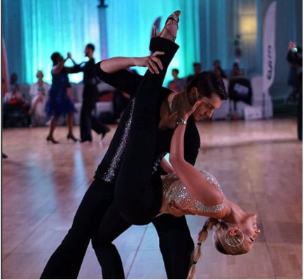 Çifti i balerinëve shqiptarë prek suksesin ndërkombëtar/ Pjesë e “Dance With Me” në Amerikë