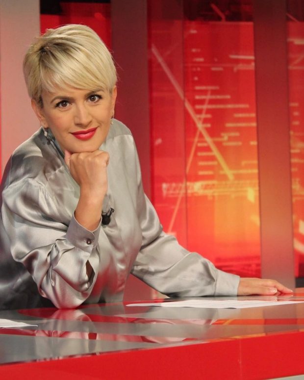 La “Ora News” për një televizion tjetër/ Ja kush do ta zëvendësojë Ilva Taren (FOTO)