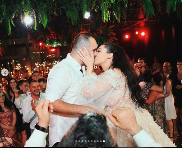 Foto të papublikuara më parë/ Jona Spahiu ndan çastet më të bukura nga dasma e saj