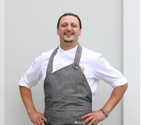 EKSKLUZIVE/ Indrit Çela, PASIONI për kuzhinën, eksperienca tek “Master Chef” dhe raporti me Alfion