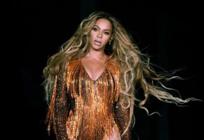Pas një mungese në rrjete sociale/ Beyonce rikthehet më mahnitëse se kurrë (FOTO)