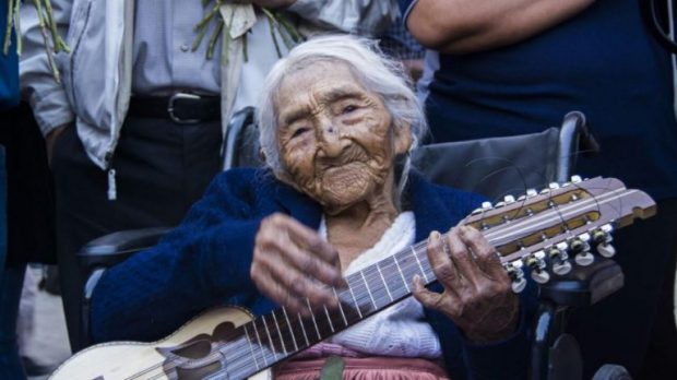FLORES COLQUE/ 118-vjeçarja boliviane është njeriu më i vjetër në botë