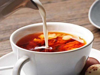 Çaji me qumësht/ Shihni tre vlerat ushqyese dhe të rëndësishme