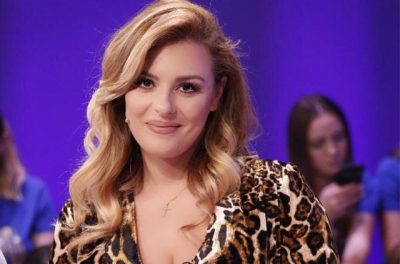 JURIA MAHNITET/ Anxhela Peristeri konkurron në “X Factor Greqia” (FOTO+VIDEO)