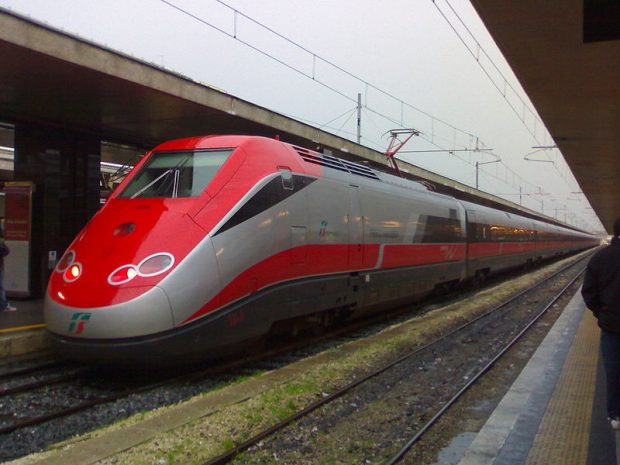 PËRPLASET NË UDHËTIMIN E PARË/ “Dështon” treni më i shpejtë në botë