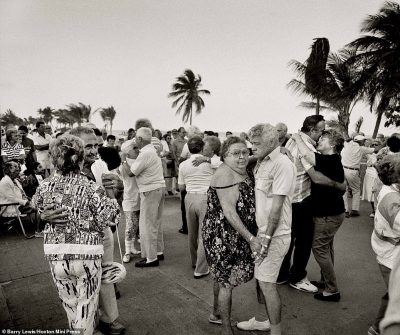 FOTOT E MREKULLUESHME/ Dalin pamjet e rralla në Miami Beach në vitet ’80-‘90