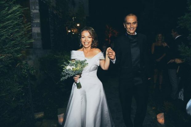 E MBAJTI TË FSHEHTË PREJ VITESH/ Rona Nishliu flet për herë të parë për bashkëshortin (FOTO+VIDEO)