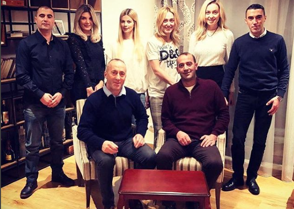 19 NIPËR E MBESA/ Ju prezantojmë me super familjen Haradinaj (FOTO)
