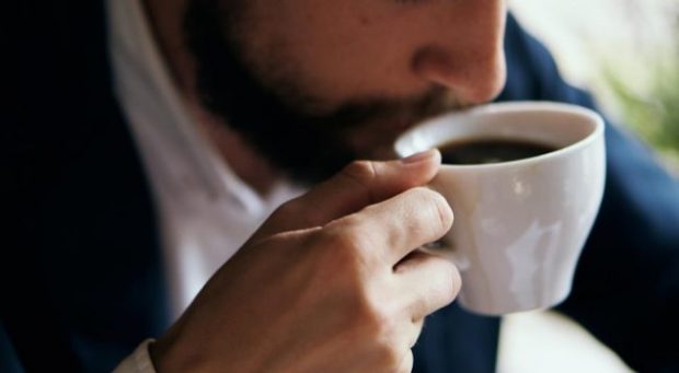 STUDIMI I  FUNDIT/ Sa më shumë kafe që pini, aq më gjatë do rroni