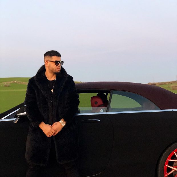“AI KA QENË…”/ Këngëtari shqiptar u shkëput nga muzika për të dashurën, por e bindi Noizy të rikthehej