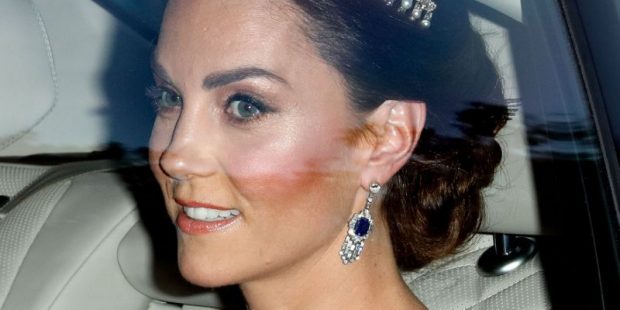“NYJA E DASHURISË”/ Kate shfaqet më rrëzëllitëse se kurrë me kurorën e princeshës Diana