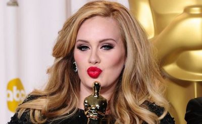 PAS DIVORCIT NGA BASHKËSHORTI/ Adele pëson ndryshimin drastik në pamje