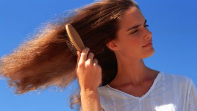 E RËNDËSISHME/ Ja çfarë tregojnë flokët për gjendjen tuaj shëndetsore