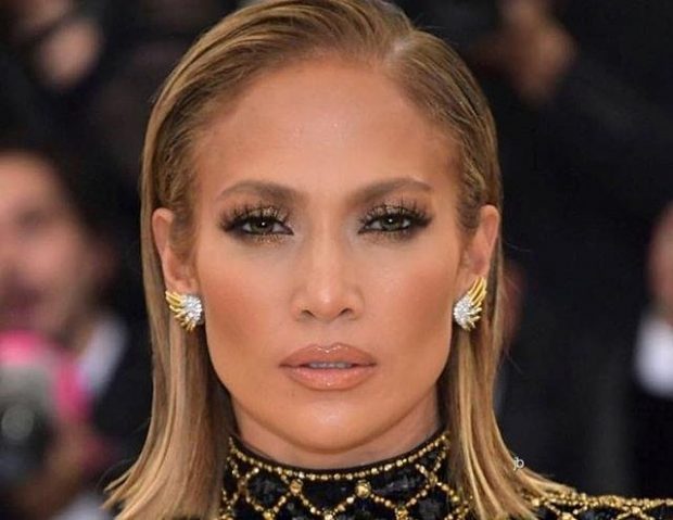 DO T’JU DUHEN/ Ja sekretet e Jennifer Lopez për një fytyrë rrezatuese