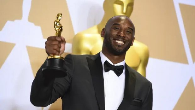 “ARTIST I SHKËLQYER”/ Kobe Bryant do të nderohet gjatë mbrëmjes së çmimeve Oscar