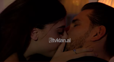 PËRQAFIME, VERË DHE ÇOKOLLATA/ Ndodh edhe puthja e parë në “Love Story”, ja kë vajzë zgjedh Simiri (VIDEO)