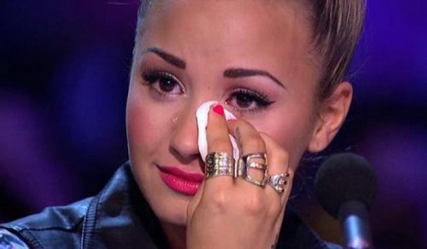 TRONDIT ME RRËFIMIN/ Demi Lovato: Isha 15-vjeçe, jam përdhunuar dy herë dhe e shihja autorin çdo ditë