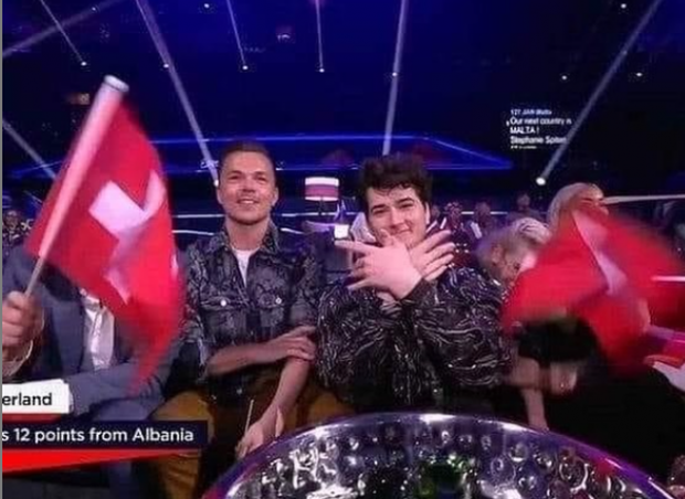 NATA E SHQIPONJAVE/ Kush është shqiptari që u rendit i treti në Eurovision