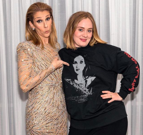 “MË BËN KRENARE”/ Adele e çmendur pas Celine Dion, çamçakëzin e përtypur nga ajo e mban në kornizë (FOTO)