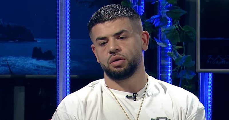 “MË VJEN TË SHKOJ NË NJË MAL…”/ Noizy: Nuk e dija që Shqipëria kishte kaq shumë idiotë derisa u shfaq TikTok