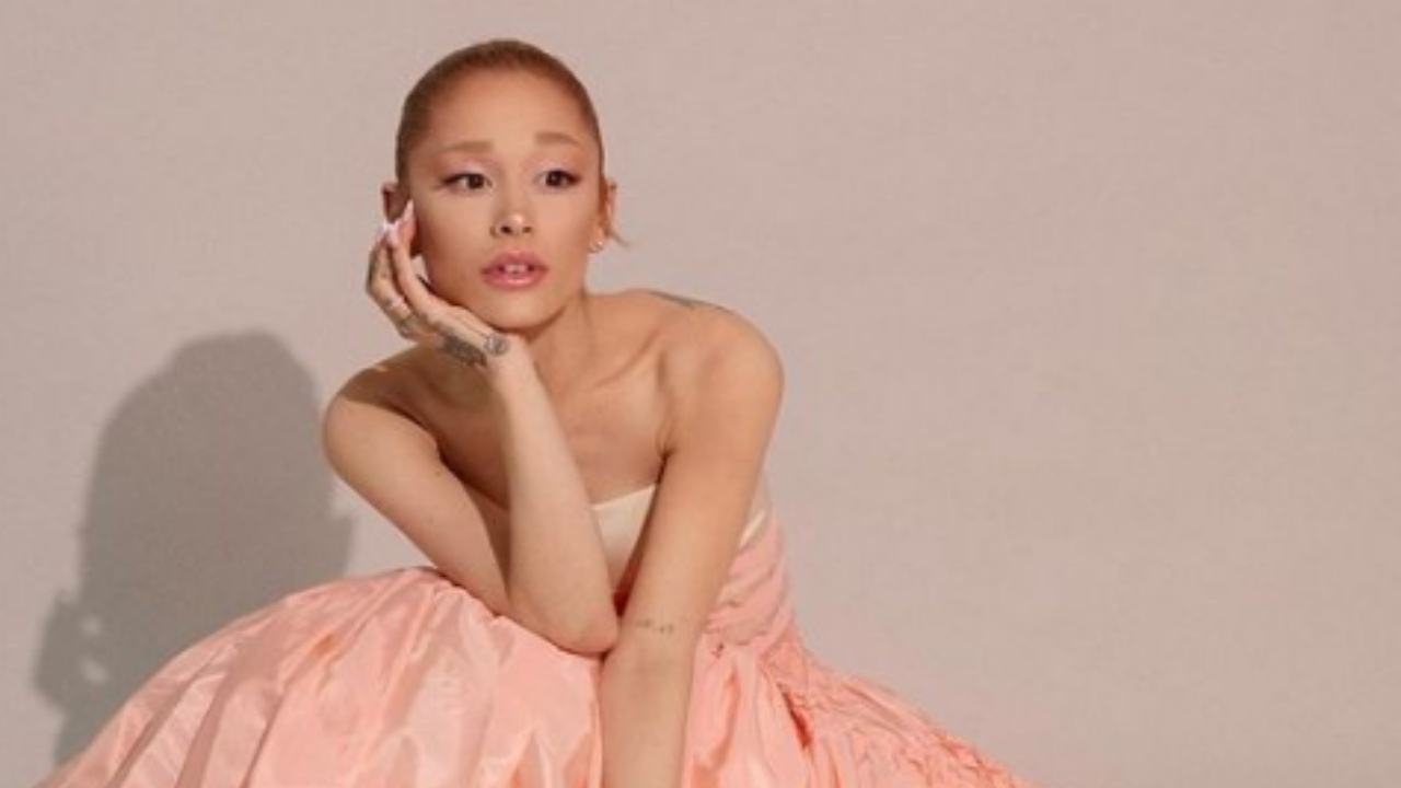 ÇFARË PO NDODH ME ARIANA GRANDE? Fansat e shqetësuar për këngëtaren