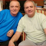 “VËLLAI IM IKU TEK HYJI”/ Enkel Demi: I vetmi ngushëllim është që nuk vuajti