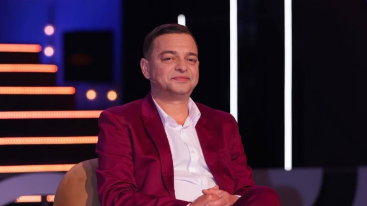 “KAM 10-VJET QË E DUA, AJO ËSHTË ZEMËR GUR”/ Klajdi ndan historinë e dashurisë