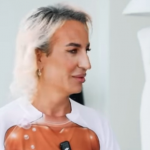 “MË JOSHIN BURRAT SHQIPTARË…”/ Elton Ilirjani nuk përmbahet: Nuk i kuptoj djemtë që fryhen para meje…