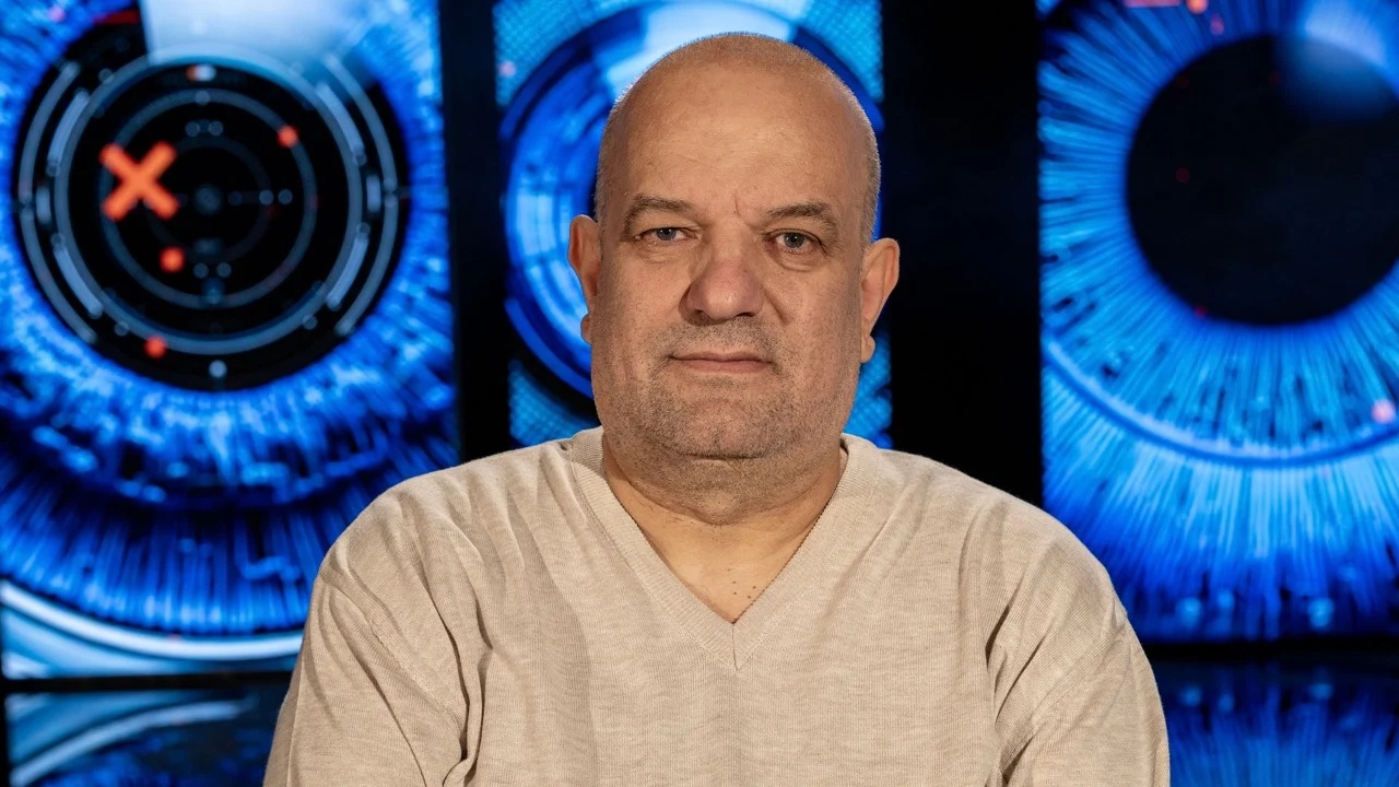“NUK MË HELMON DOT…”/ Pa kaluar 24 orë në shtëpi, Ilir Vrenozi “përplaset” me Kristin: Ti ta fut dhe…
