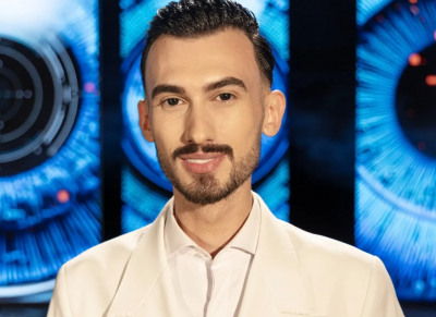 “DO DAL ME FITORE”/ Kristi Lamaj zyrtarisht pjesë e “Big Brother VIP 5”, këndon këngën “Dridhe moj bajame”
