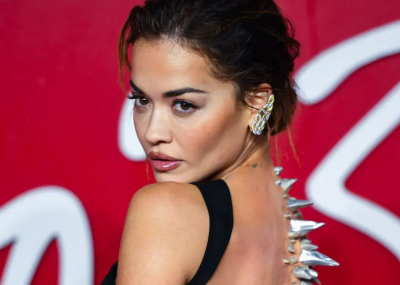 “VLERËSOJINI NJERËZIT TUAJ TË DASHUR…”/ Rita Ora emocionon me fjalët për gjyshen